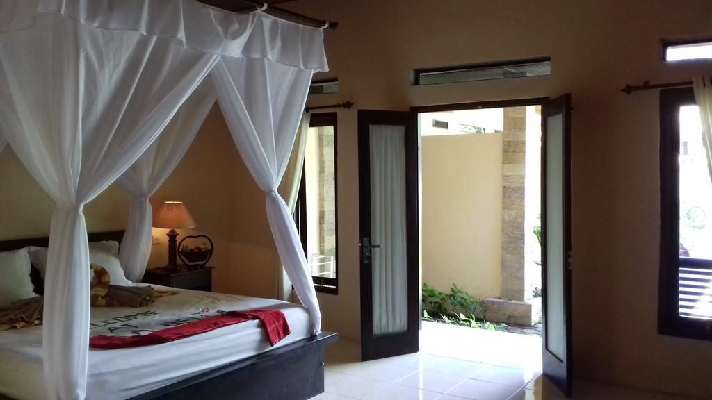 La Bella Guest House เปมูเตรัน ภายนอก รูปภาพ